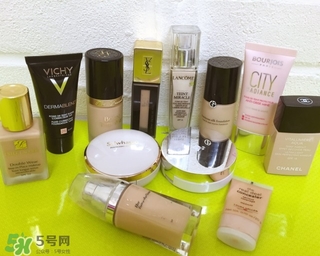 夏天混油皮用什么粉底液？混油皮夏天用什么粉底