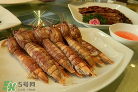 蝦爬子和菠菜能一起吃嗎？蝦爬子能和菠菜一起吃嗎？