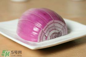 洋蔥和皮皮蝦能一起吃嗎？皮皮蝦和洋蔥可以同吃嗎？