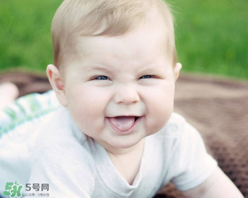 寶寶嗓子啞了該怎么辦？寶寶嗓子護(hù)養(yǎng)怎么做？