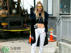 露臍裝怎么搭配？露臍裝怎么搭配好看？