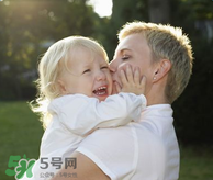 家長什么時候可以帶寶寶進行戶外活動？寶寶最佳的戶外運動時間是什么？