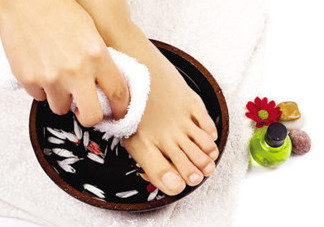  艾葉泡腳有什么禁忌？艾葉泡腳的禁忌