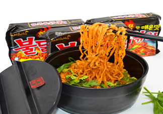 孕婦能吃火雞面嗎？韓國(guó)火雞面有多辣？