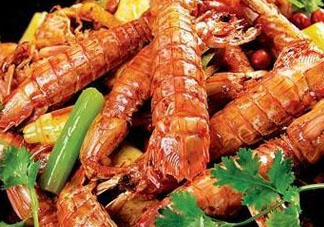 爬蝦不能和什么一起吃？爬蝦和什么不能一起吃？