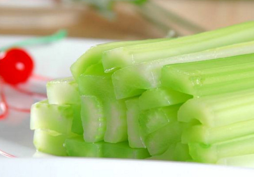 西芹是什么樣的？西芹是什么樣子圖片