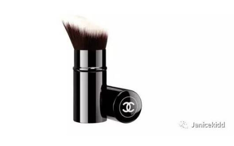 香奈兒伸縮粉底刷多少錢？香奈兒伸縮粉底刷怎么樣？