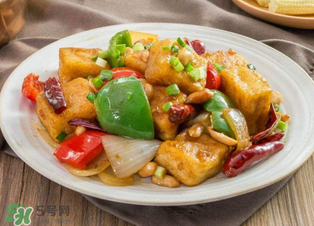 洋蔥和豆腐能一起吃嗎？洋蔥和豆腐可以一起吃嗎？