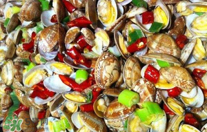 花甲可以和魚一起吃嗎？花甲和魚能一起吃嗎？