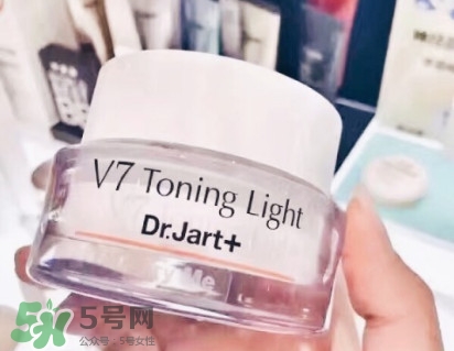 蒂佳婷素顏霜怎么樣？蒂佳婷素顏霜好用嗎