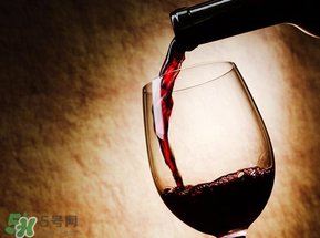 花甲和紅酒能一起吃嗎？吃花甲能喝紅酒嗎？