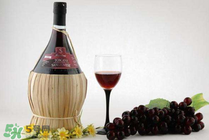 花甲和紅酒能一起吃嗎？吃花甲能喝紅酒嗎？