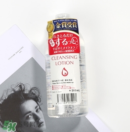 卸妝皇后卸妝水怎么用？alovivi皇后卸妝水使用方法