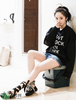 miumiu綁帶鞋怎么搭配？綁帶鞋怎么搭配好看？