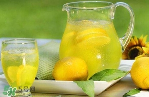 檸檬水什么時候喝最好？檸檬水什么時間喝最好