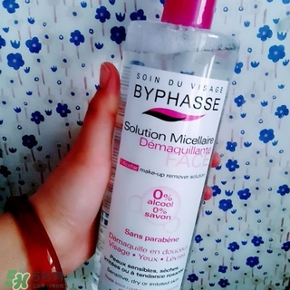 蓓昂斯和卸妝皇后哪個(gè)好？蓓昂斯卸妝水和日本皇后卸妝水對(duì)比