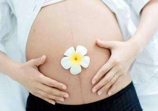 孕婦摸肚子對(duì)胎兒有什么危害嗎？孕婦摸肚子的正確方法？