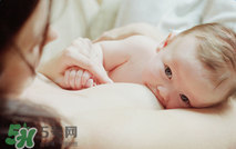 正常母乳是什么顏色？什么顏色的母乳營養(yǎng)高？