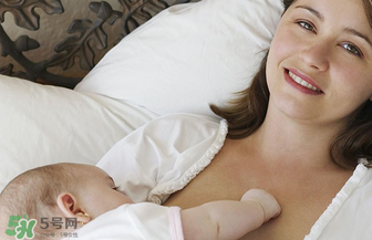 正常母乳是什么顏色？什么顏色的母乳營養(yǎng)高？