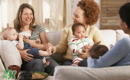 哺乳期奶水時(shí)多時(shí)少是什么原因？哺乳期奶水時(shí)多時(shí)少怎么辦？