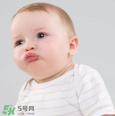 寶寶濕疹可以涂郁美凈嗎？ 寶寶濕疹涂什么管用？