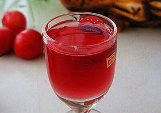 櫻桃酒葡萄酒合在一起好嗎？櫻桃酒和葡萄酒的區(qū)別