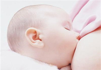 我的奶水發(fā)黃是怎么回事？ 哺乳期奶水發(fā)黃還可以喂奶嗎？