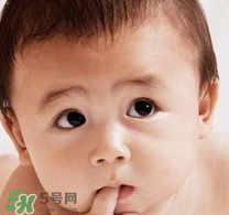 寶寶的眉毛剃掉后會(huì)變得更濃密嗎？ 寶寶眉毛剃掉的危害