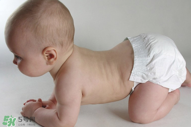 寶寶發(fā)燒有什么物理降溫法？寶寶發(fā)燒怎么降溫快？