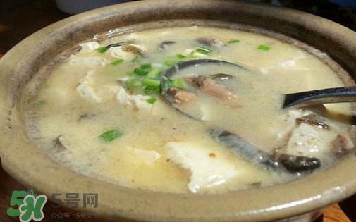 泥鰍湯怎么做？泥鰍湯的做法