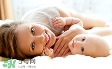 哺乳期媽媽用護膚品對寶寶有影響嗎？哺乳期能不能用護膚品？