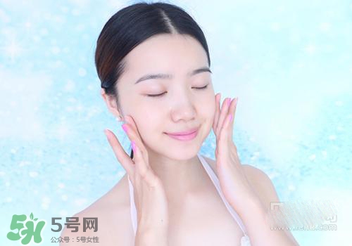 眼霜和精華哪個(gè)先用？眼霜和精華使用順序