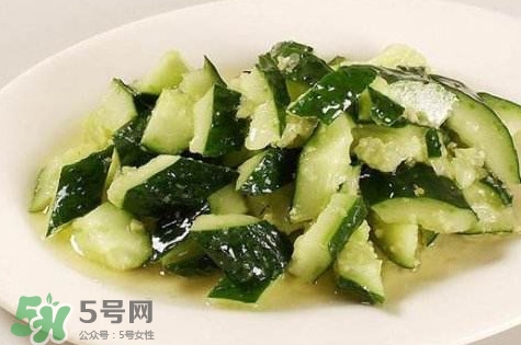 刀拍涼拌黃瓜怎么做？最簡單的涼拌黃瓜