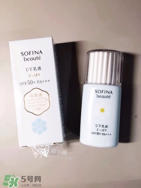 蘇菲娜藍蕾絲和藍小花哪個好？蘇菲娜藍蕾絲和藍小花對比