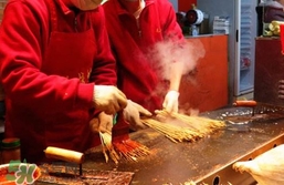 烤鴨腸一串成本是多少？烤鴨腸一串利潤(rùn)是多少