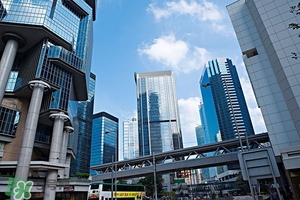 6月去香港穿什么？六月份去香港穿什么衣服？