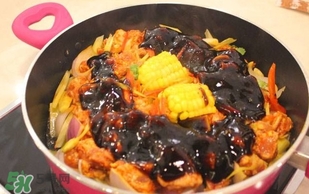 黑魚(yú)和什么不能一起吃？黑魚(yú)不能跟什么一起吃