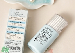 蘇菲娜藍小花和白小花哪個好？sofina蘇菲娜藍小花和白小花對比