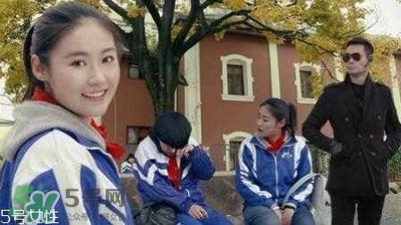 陳翔六點半腿腿死了是真的嗎？腿腿真名是誰