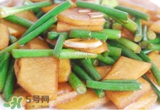 蒜薹能和土豆一起吃嗎？蒜薹可以和土豆一起炒嗎