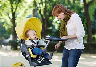 嬰兒車什么時候買？嬰兒車什么時候買合適？