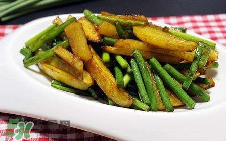 蒜薹能和土豆一起吃嗎？蒜薹可以和土豆一起炒嗎