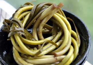 蒜薹怎么腌？腌蒜臺的家常做法大全