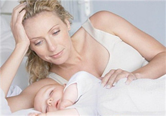 產(chǎn)后皮膚干燥起皮又很癢是怎么回事？生完小孩后皮膚特干怎么辦？