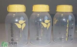 儲奶瓶玻璃還還是塑料好？儲奶瓶什么材料比較好？