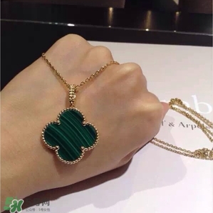 梵克雅寶項鏈?zhǔn)鞘裁床馁|(zhì)？vca項鏈?zhǔn)屈S金的嗎