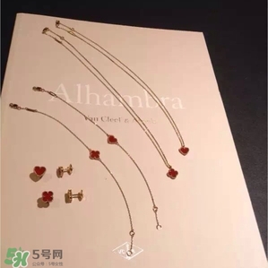 梵克雅寶項鏈?zhǔn)鞘裁床馁|(zhì)？vca項鏈?zhǔn)屈S金的嗎