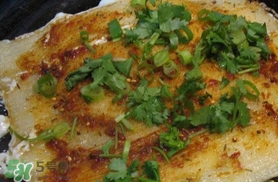 烤冷面是什么做的？烤冷面是什么材料做的