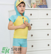 兒童泳衣連體好還是分體好？?jī)和疽履膫€(gè)款式好？