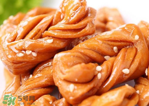 立夏為什么吃麻花？為什么立夏要吃麻花？